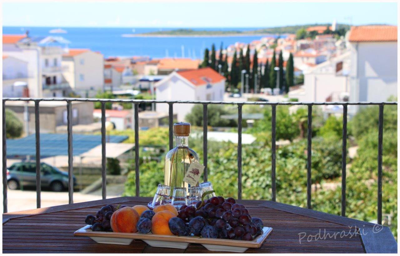 Primosten Apartments Εξωτερικό φωτογραφία