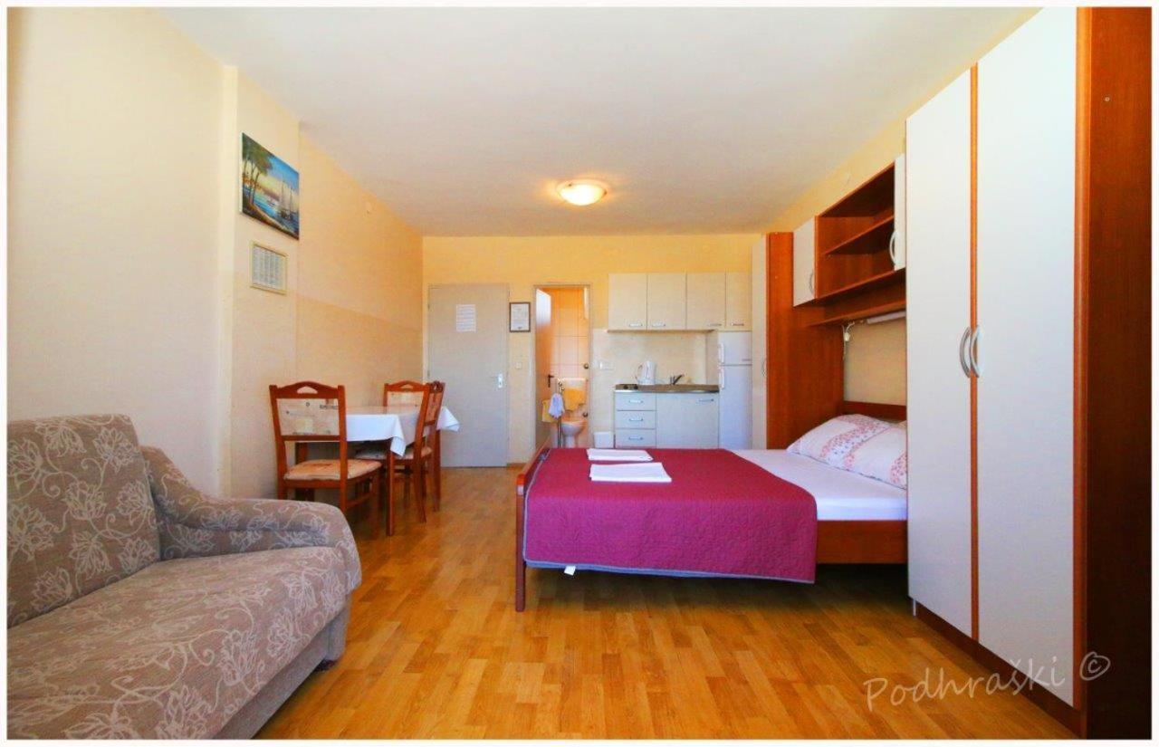 Primosten Apartments Εξωτερικό φωτογραφία