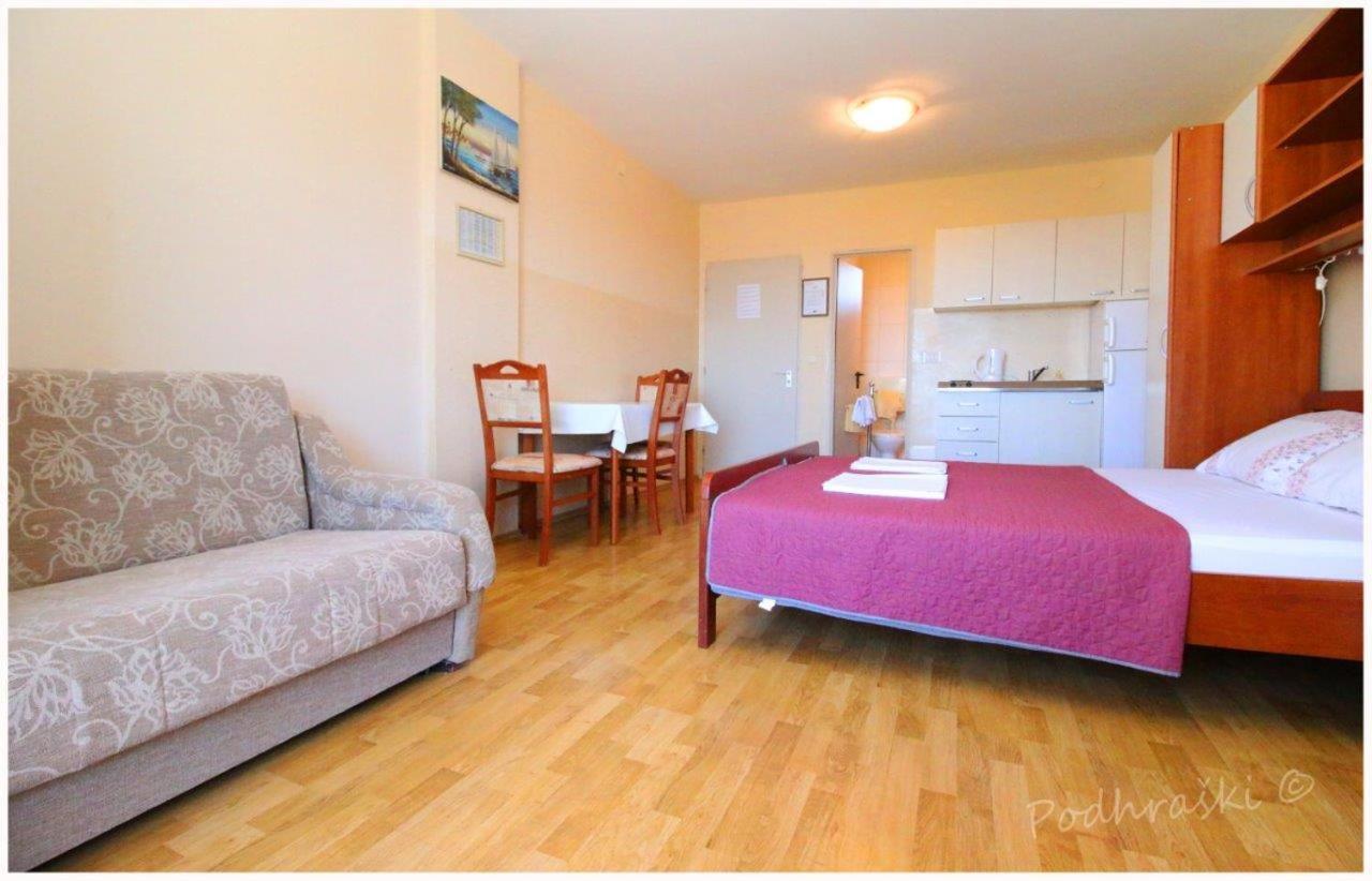 Primosten Apartments Εξωτερικό φωτογραφία