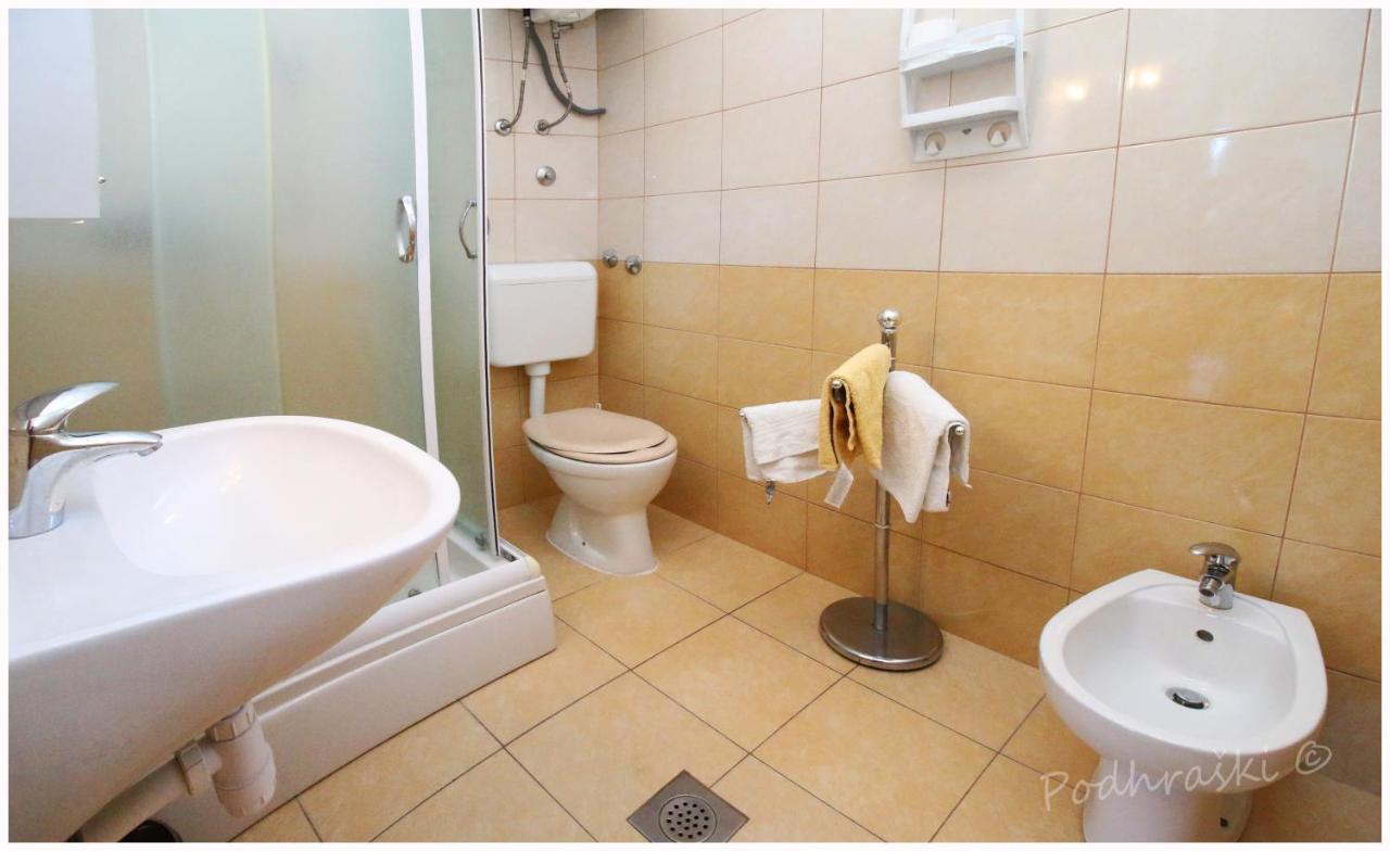 Primosten Apartments Εξωτερικό φωτογραφία